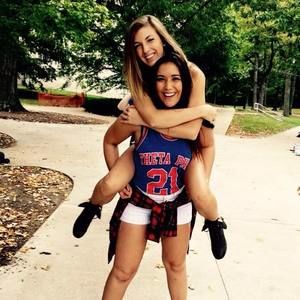 Meet your Posher, Amelia